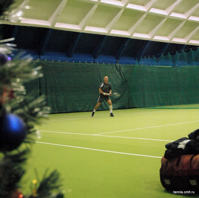 14 декабря 2009 г. - Первый игровой день Теннисного турнира на приз газеты «Камелот» - Геннадий Фоменко