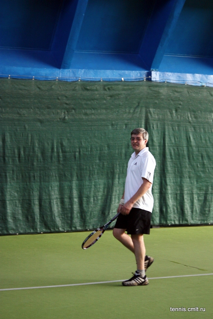 16 декабря 2009 г. - Третий игровой день Теннисного турнира на приз газеты «Камелот» - Вадим Гуров