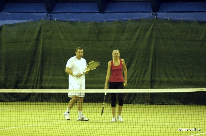16 декабря 2009 г. - Третий игровой день Теннисного турнира на приз газеты «Камелот» - Андрей Голощапов и Юлия Мельникова