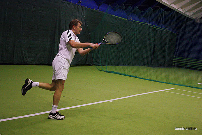 19 декабря 2009 г. - Шестой игровой день Теннисного турнира на приз газеты «Камелот» -  Алексей Кривцов